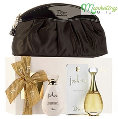 free gift with purchase dior|Dior makeup bag free gift.